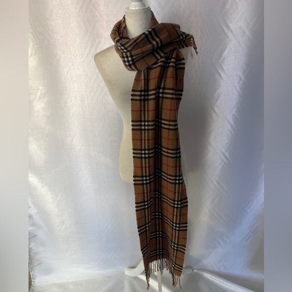 Authentic Burberry London Check Lambswool Fringed Scarf - Picture 2 of 4